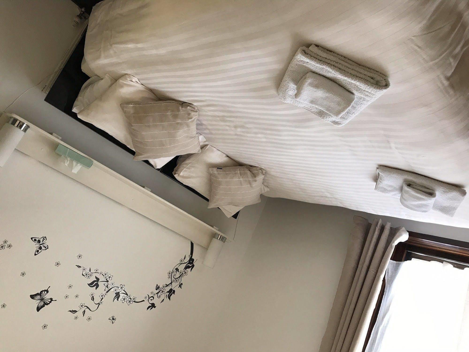 Breeze Guest House Бутл Екстер'єр фото
